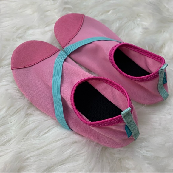Fit Kids Pink Water Shoes - Picture 3 of 8